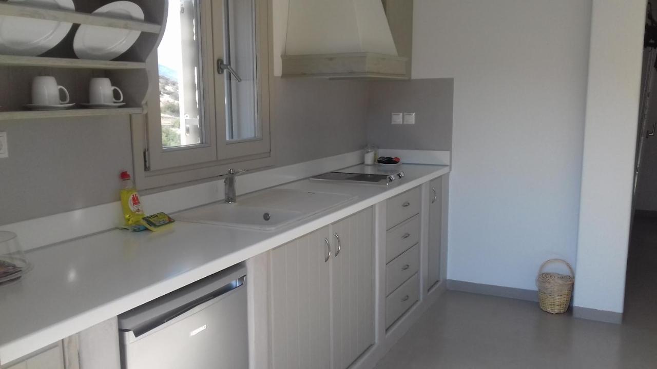 Notos Villa Schoinoussa Buitenkant foto