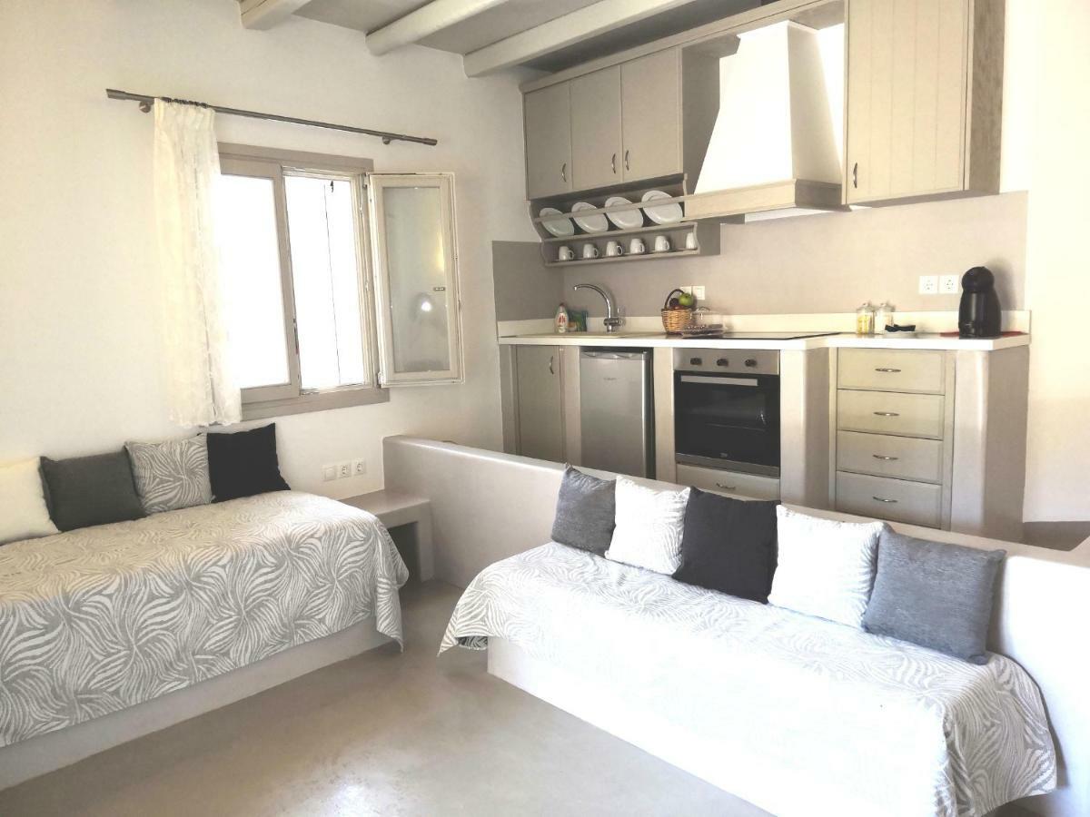 Notos Villa Schoinoussa Buitenkant foto
