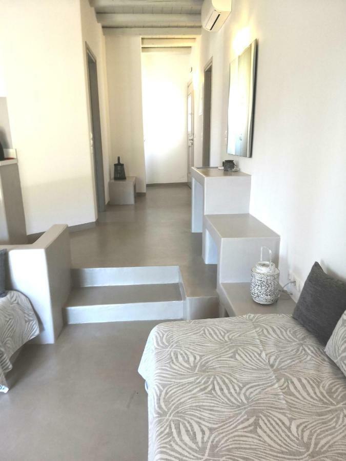 Notos Villa Schoinoussa Buitenkant foto